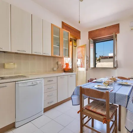 Apartment Dimora Anna Lido Marini